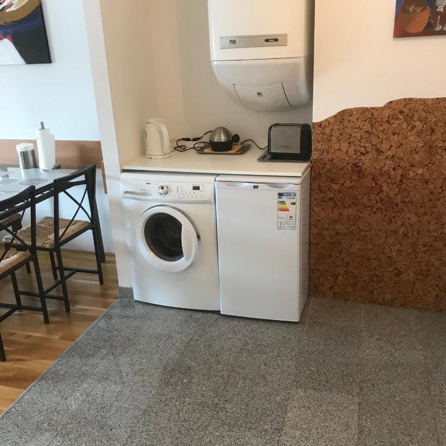 Lg Lovely Apartment Stockerau Zewnętrze zdjęcie