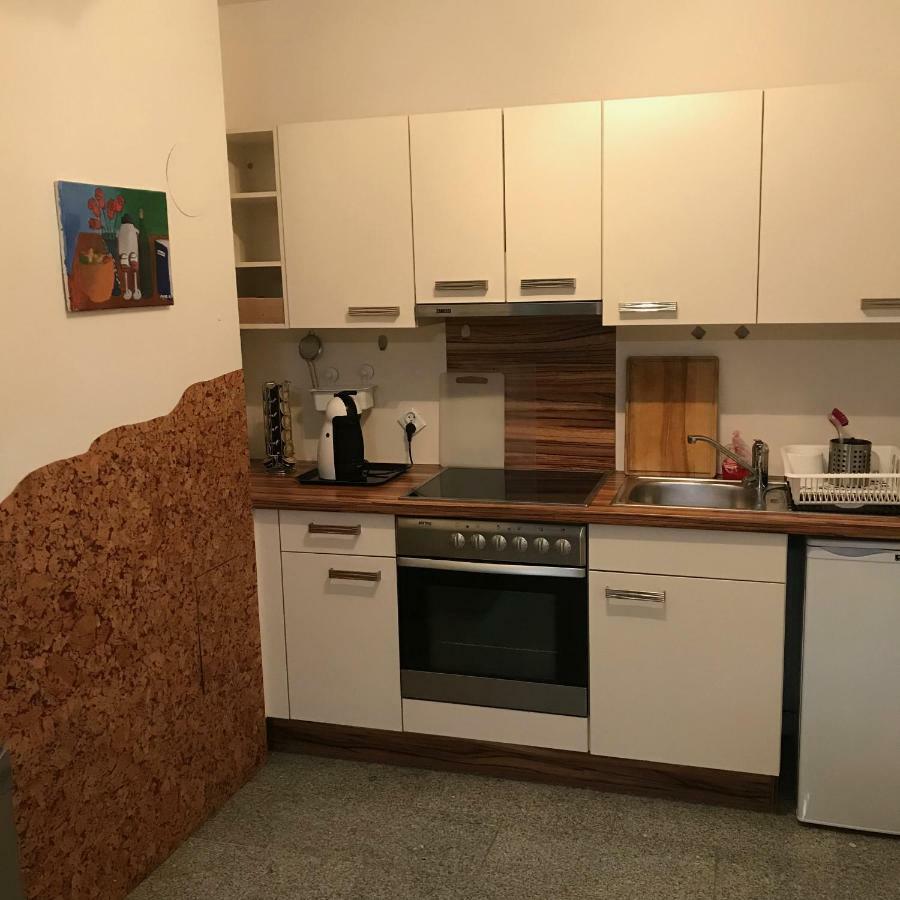 Lg Lovely Apartment Stockerau Zewnętrze zdjęcie