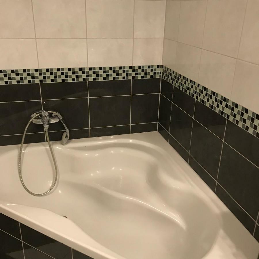 Lg Lovely Apartment Stockerau Zewnętrze zdjęcie